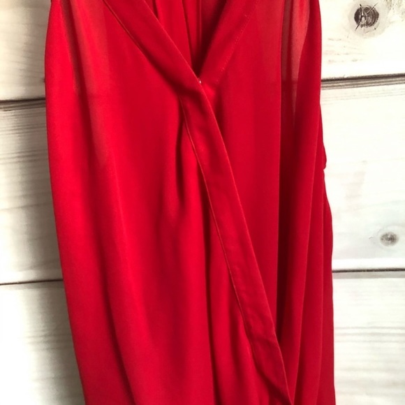 Parker Sleeveless Silk Top - Picture 2 of 6